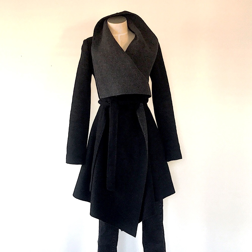BCBG Maxazria XXS stylish wool shawl belted coat